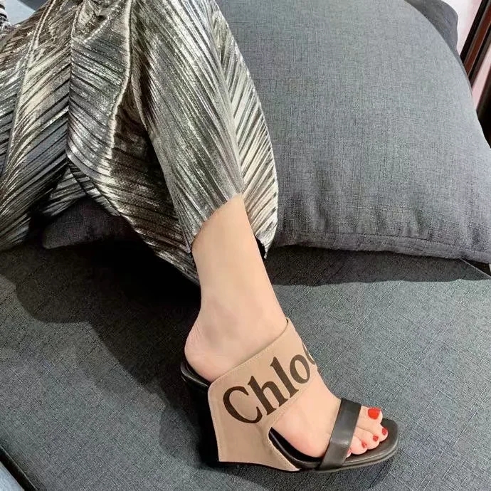 CHLOE $81 gallery