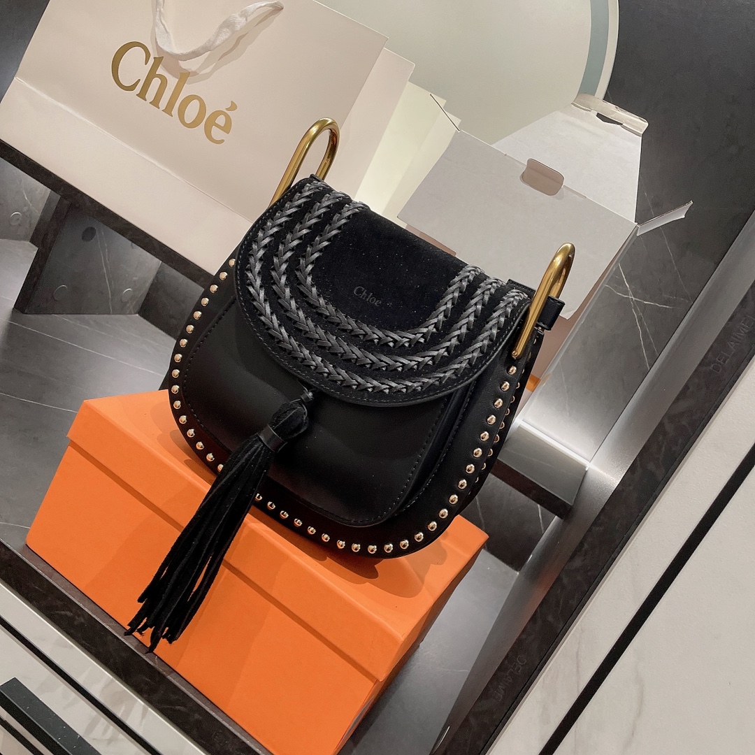 Chloe $82 gallery