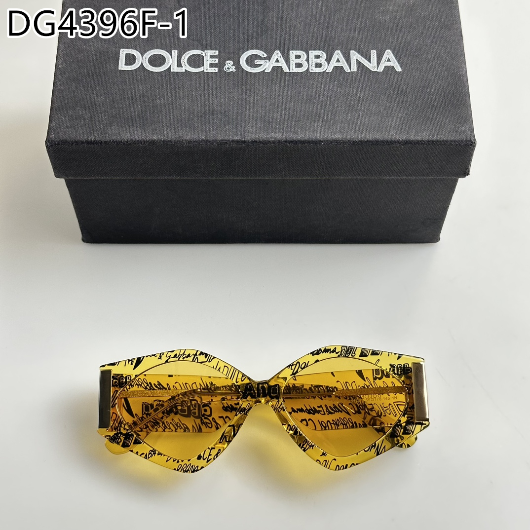 D&G $55 gallery