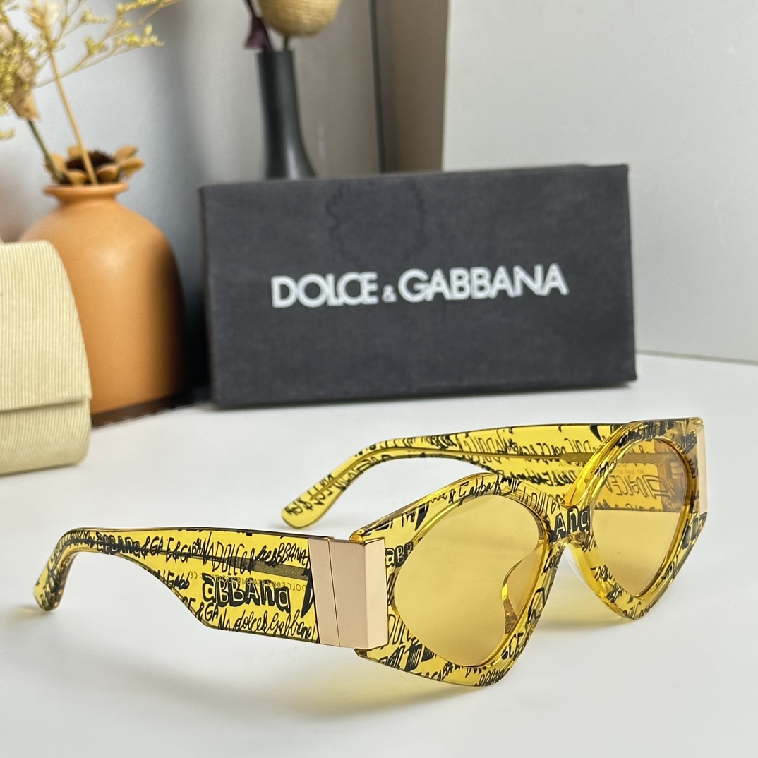 D&G $55 gallery