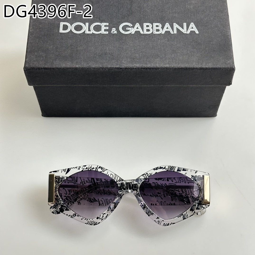 D&G $55 gallery