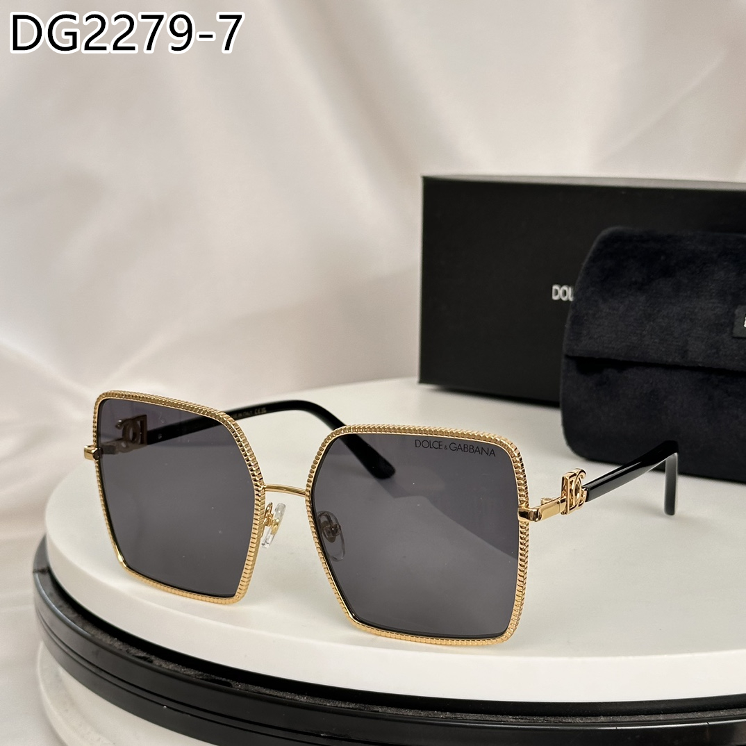 D&G $55 gallery