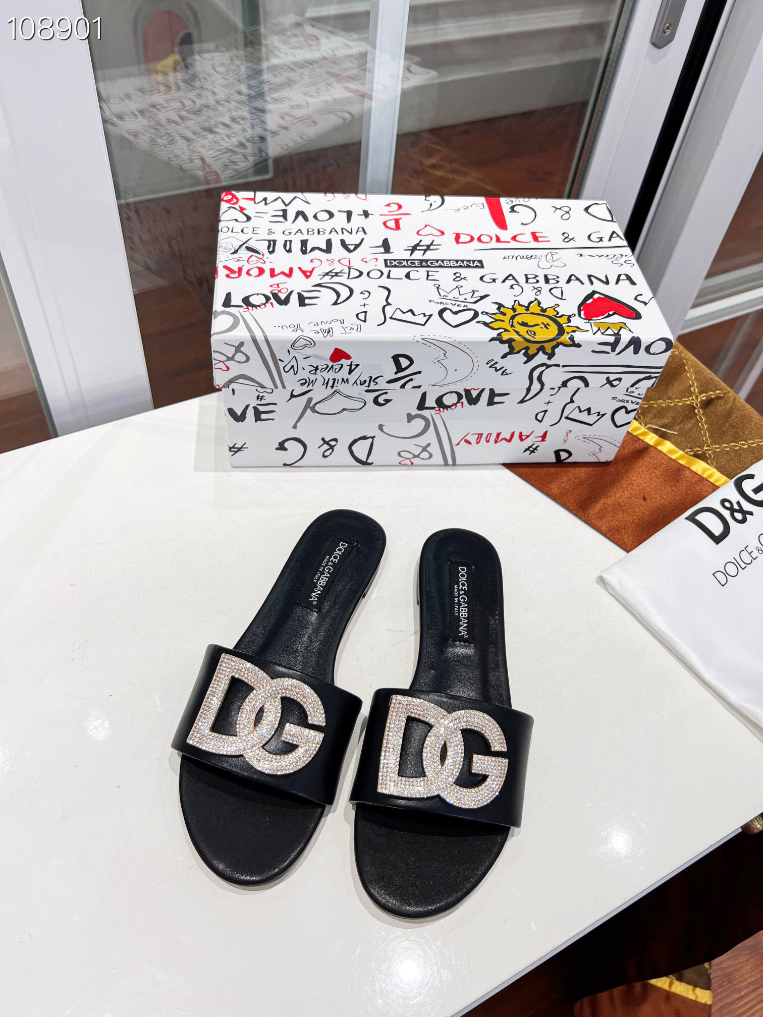 D&G $59 gallery