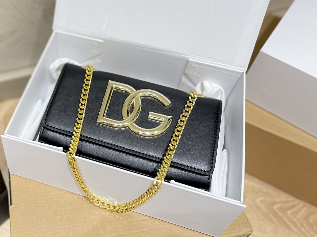 D&G $60 gallery