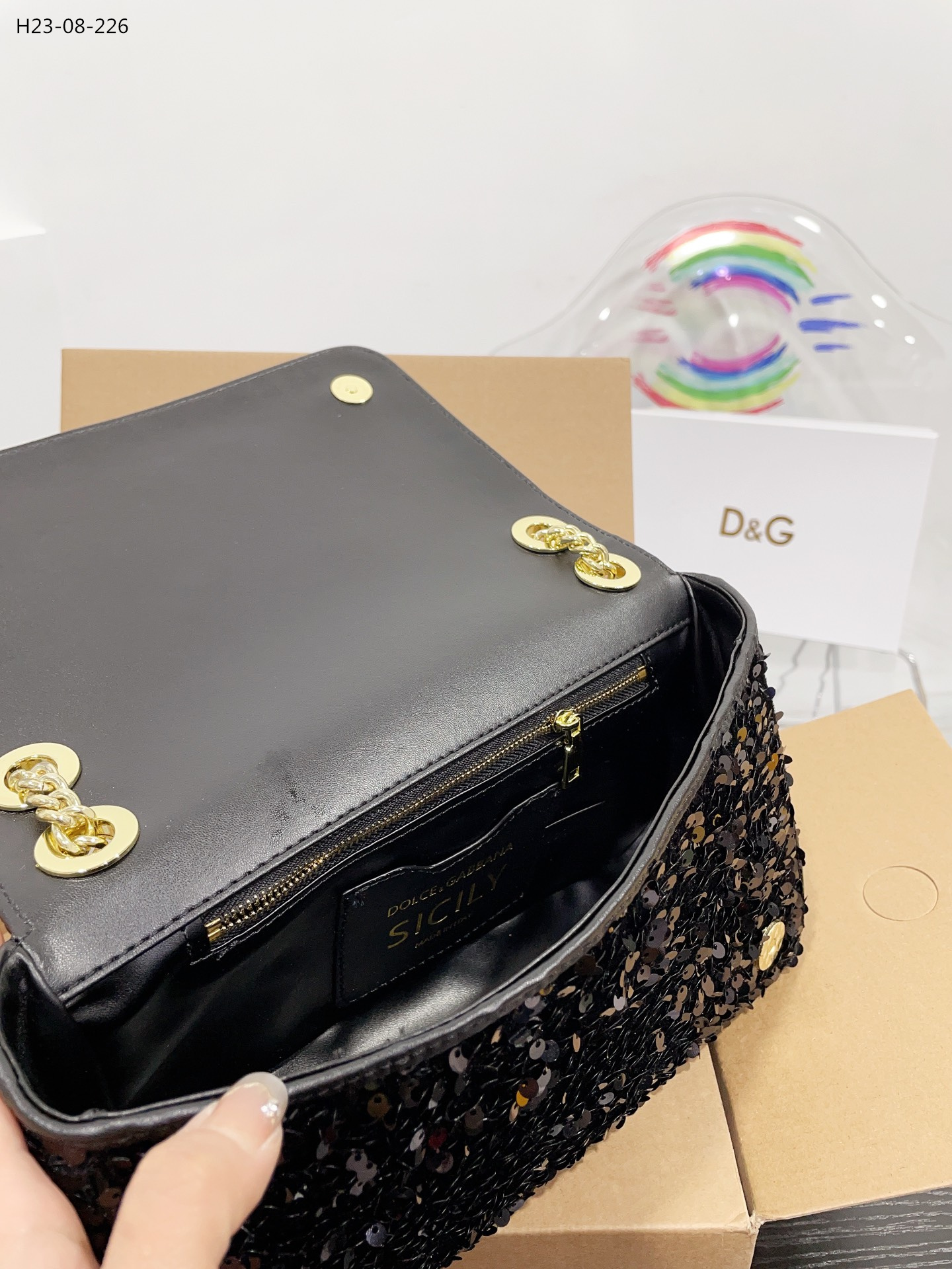 D&G $68 gallery