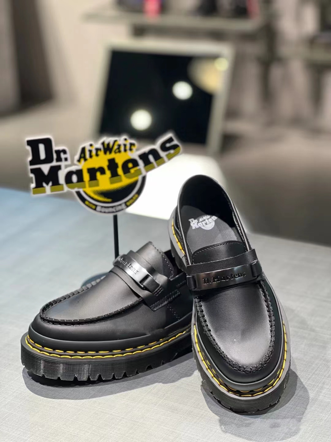 Dr.Martens 59.99$  code 344-6474-R gallery