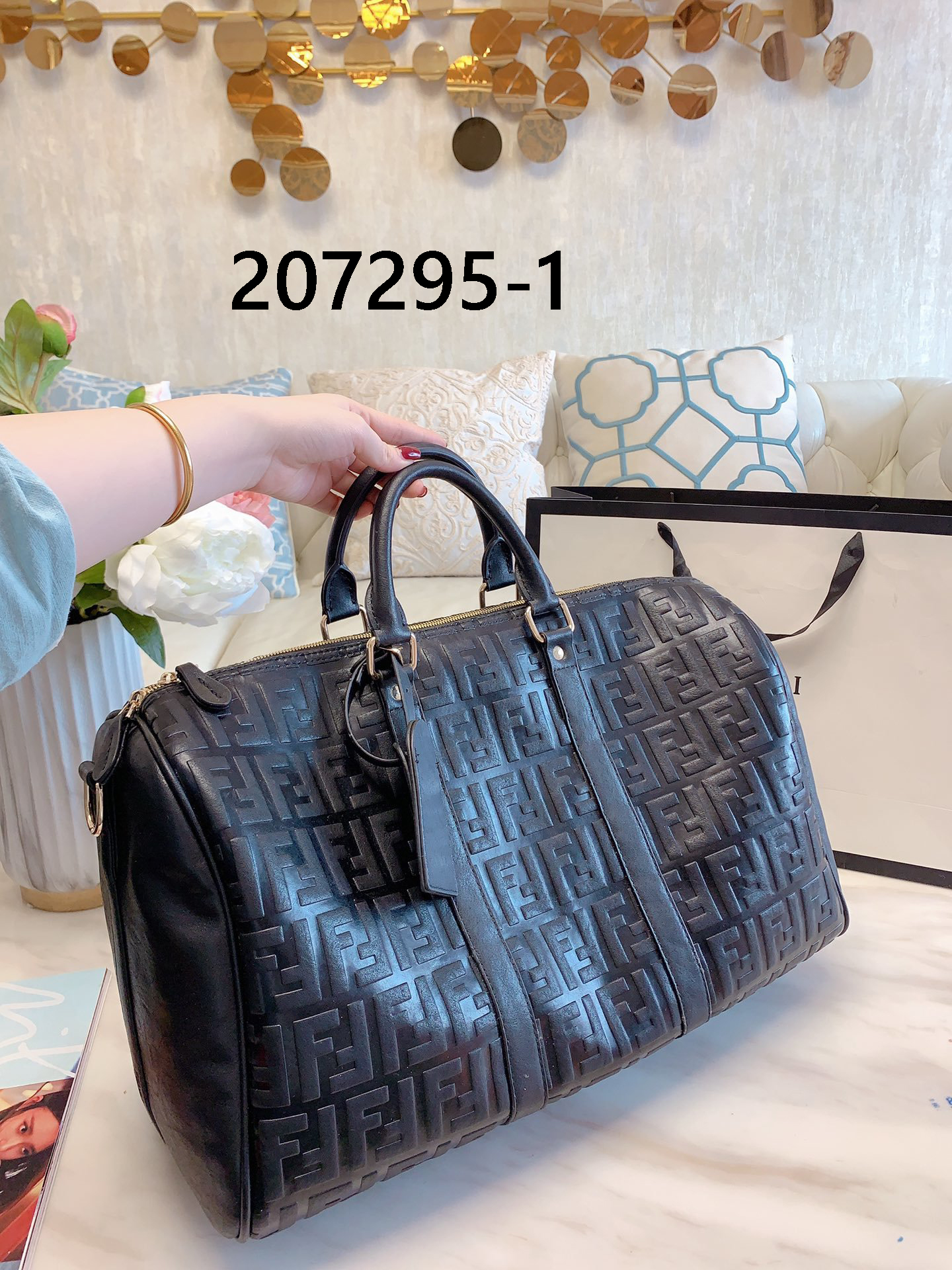 FENDI/LV/COACH $87 gallery