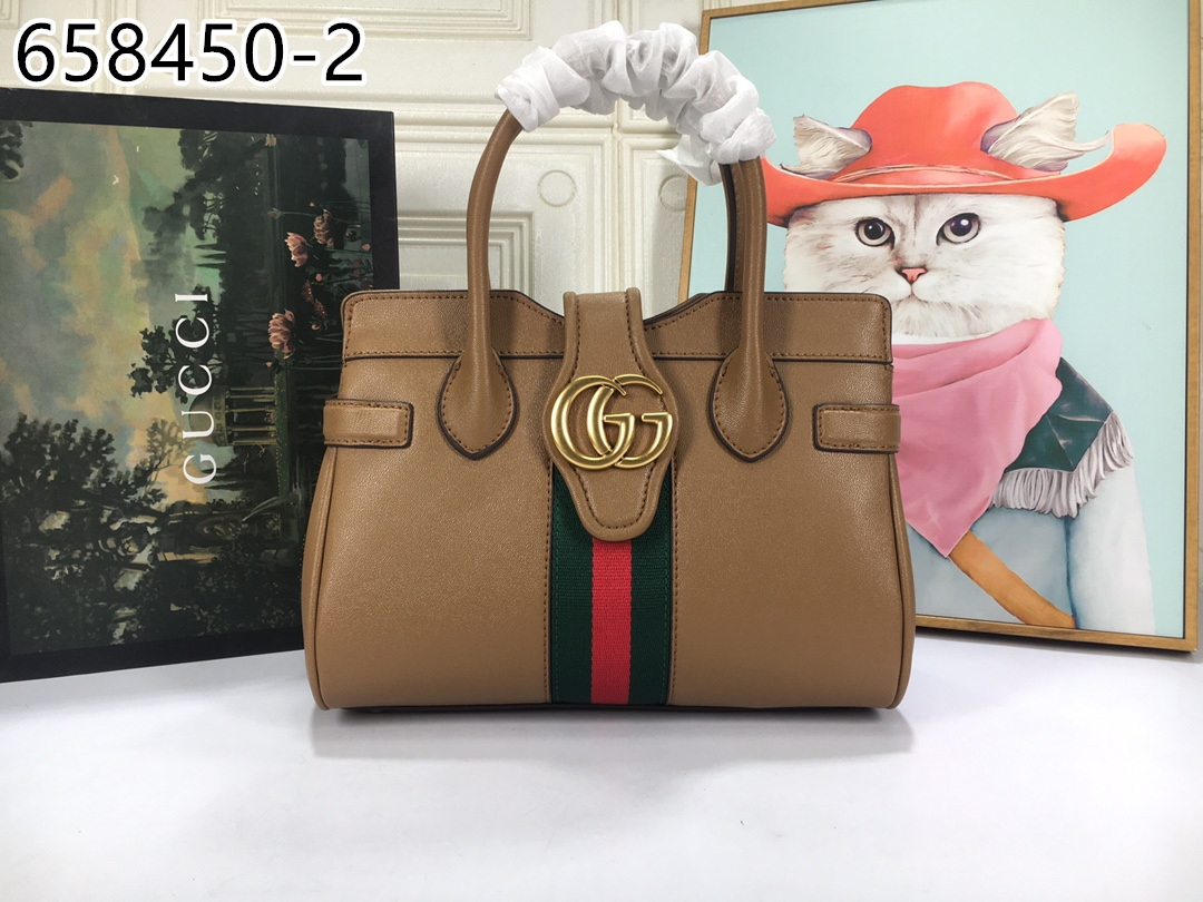 GG $82 gallery