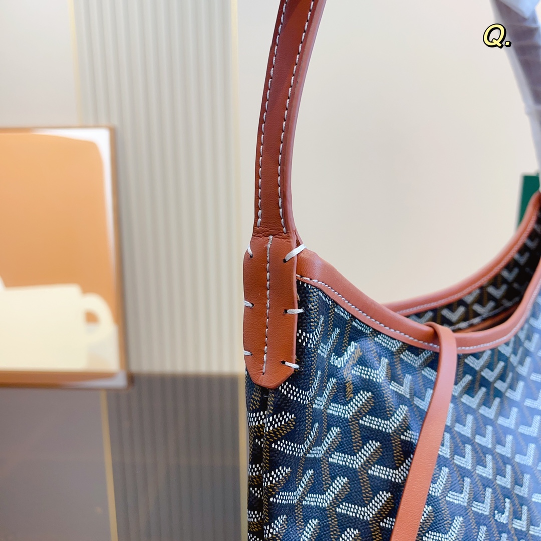 GOYARD $59 gallery