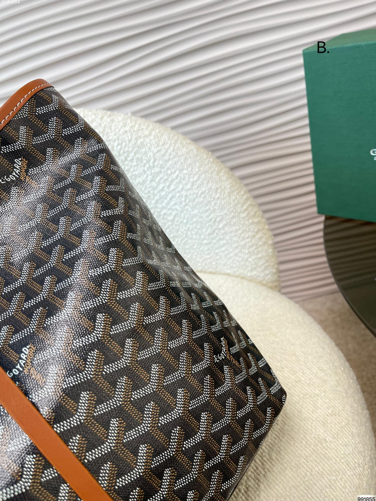 GOYARD $64 gallery