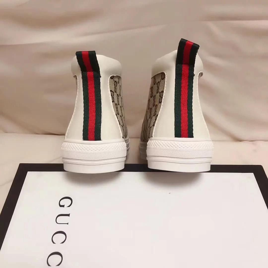 GU.CCI $92 gallery