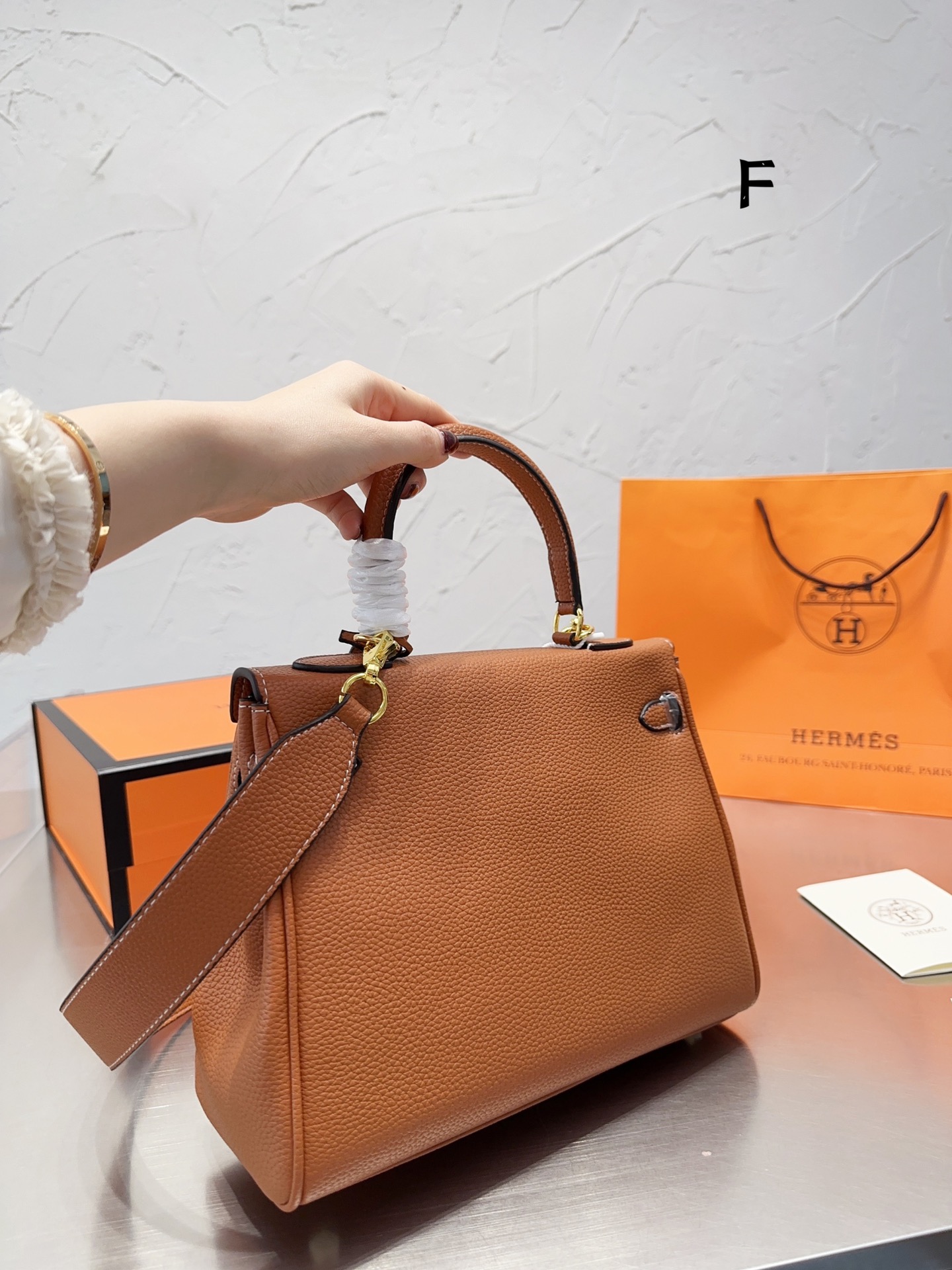 HERMES $75 gallery