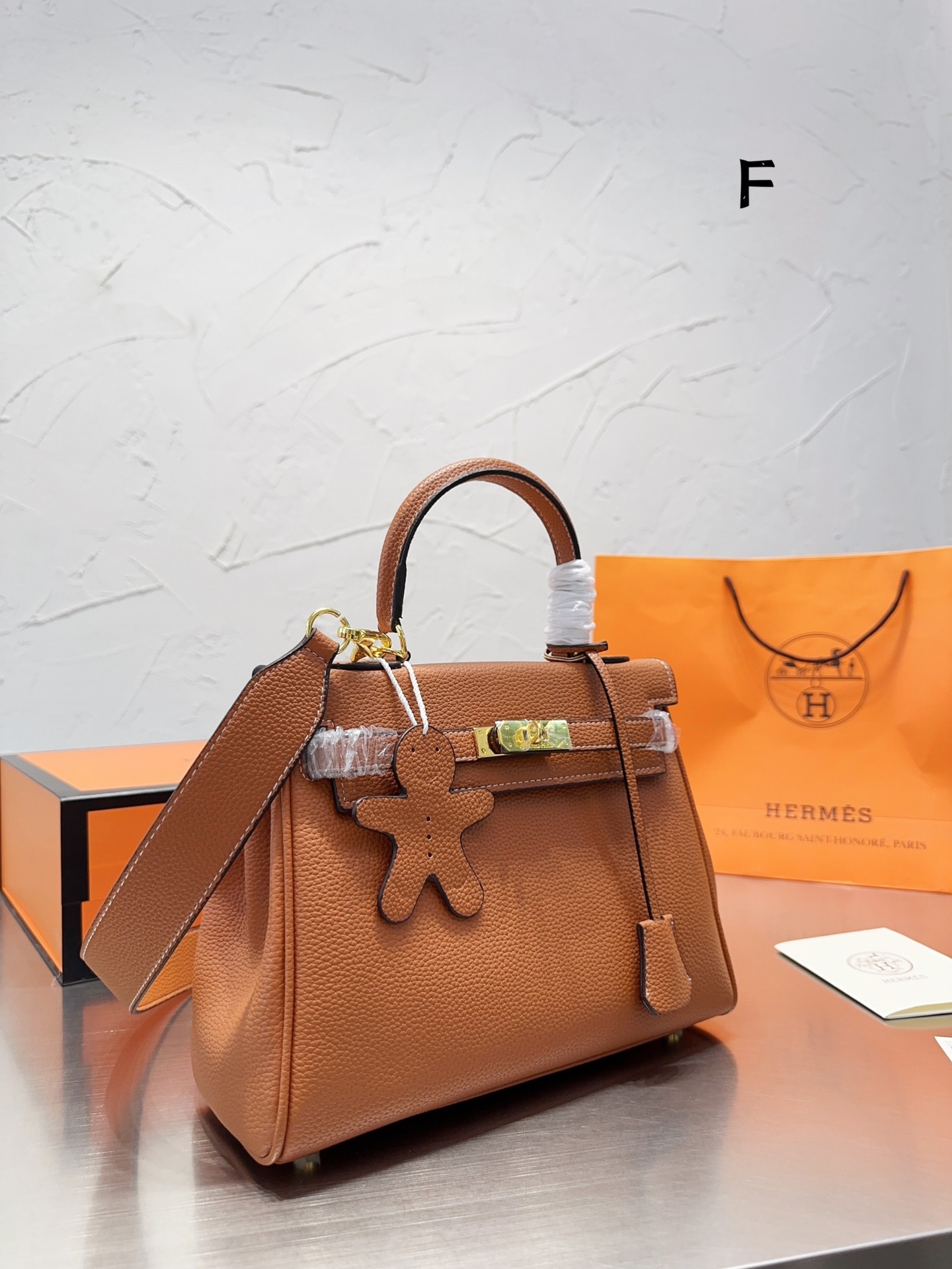 HERMES $75 gallery