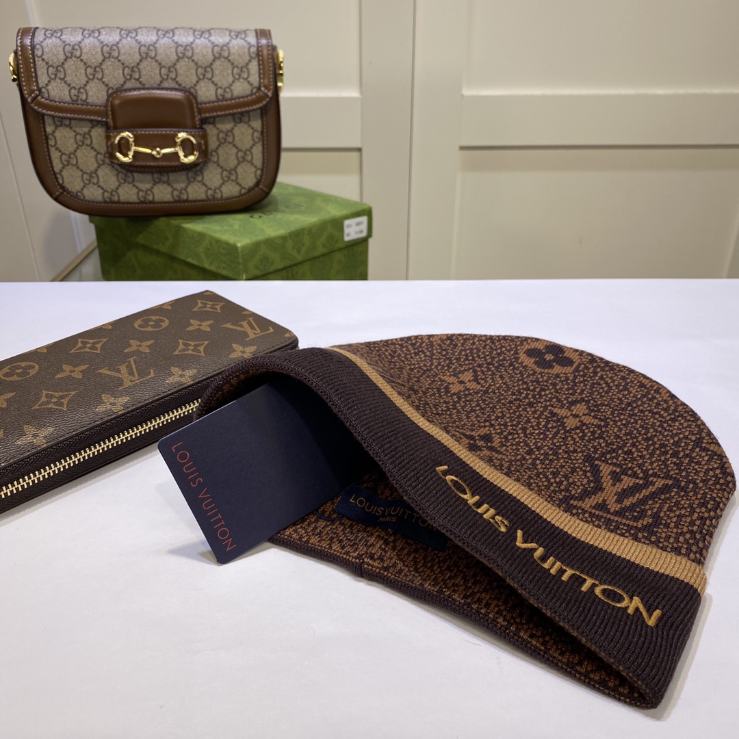 LV 17.99$ CODE 391-6190-R gallery