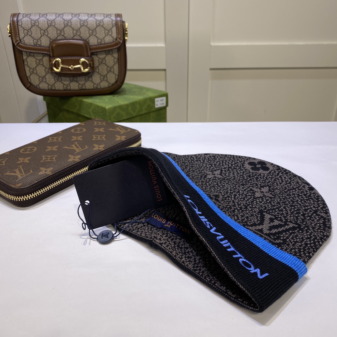 LV 17.99$ CODE 391-6190-R gallery