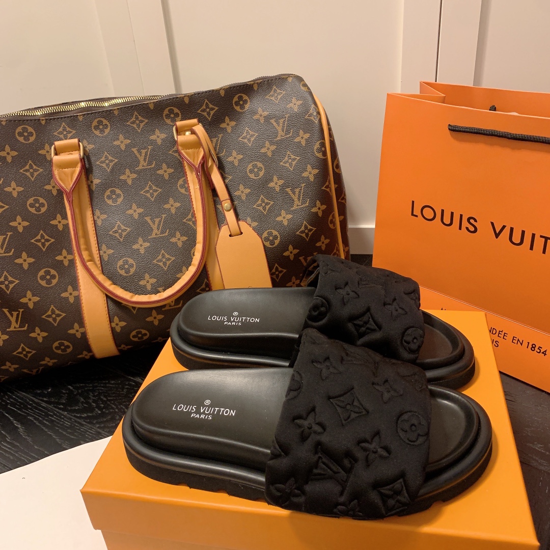 LV 44.99$ code 449-5807-R gallery