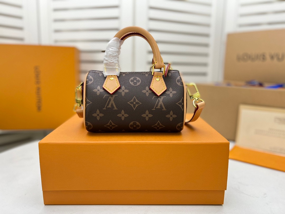 LV $51 gallery