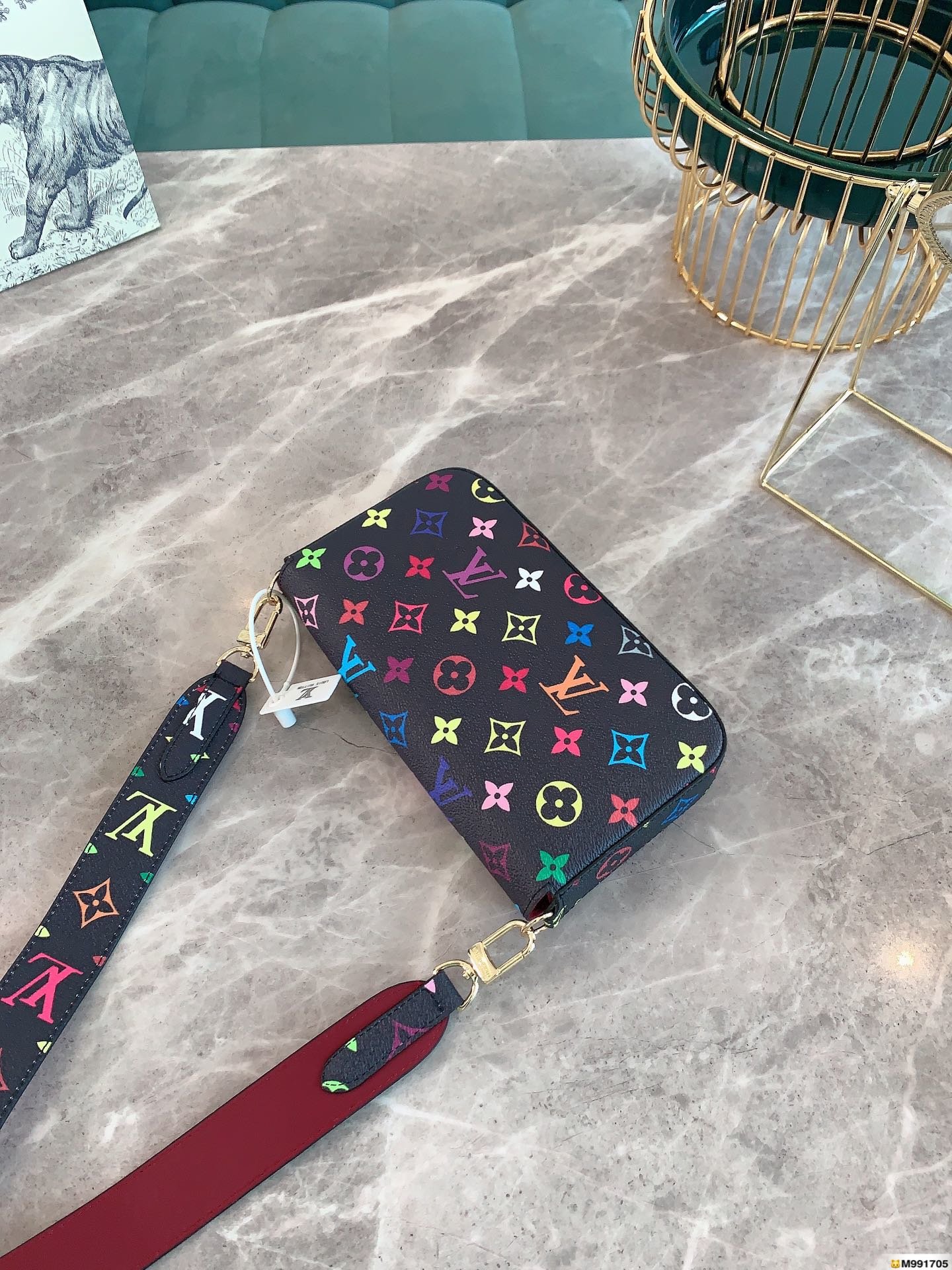 LV $51 gallery