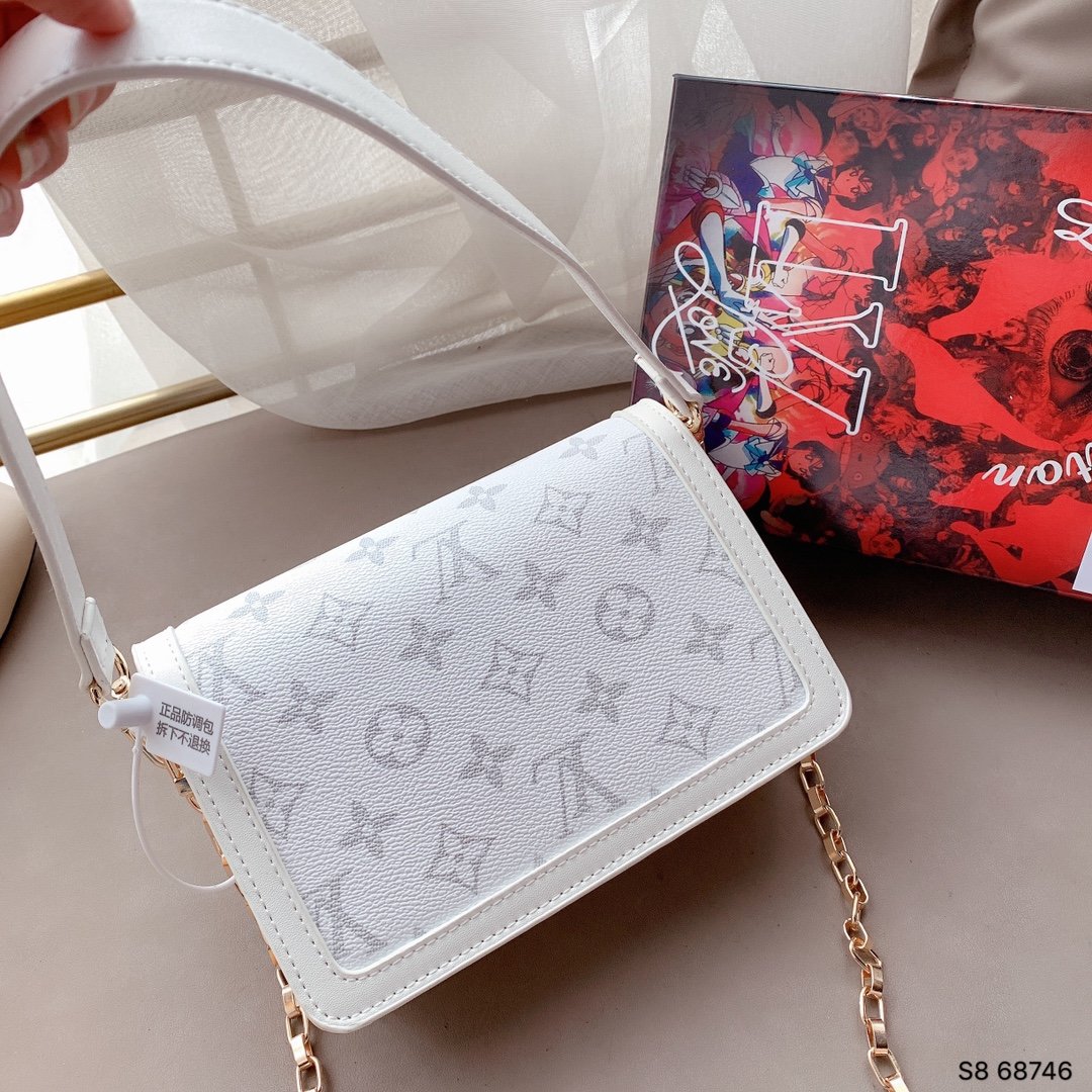 LV $52 gallery