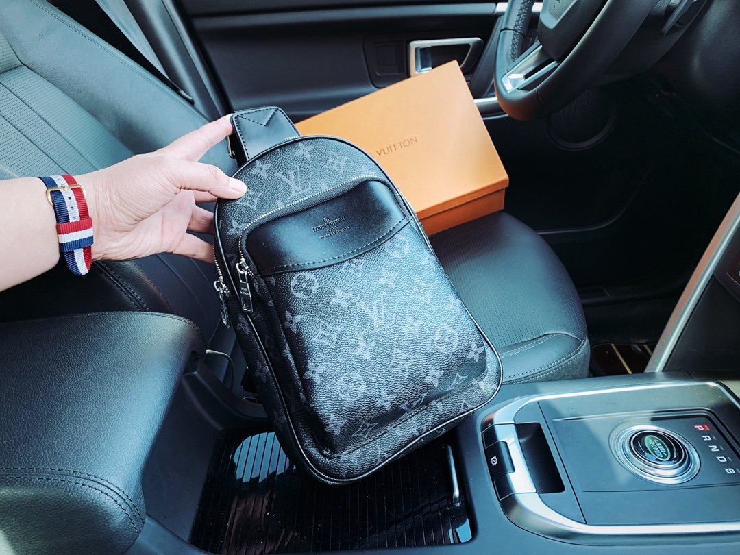 LV $52 gallery