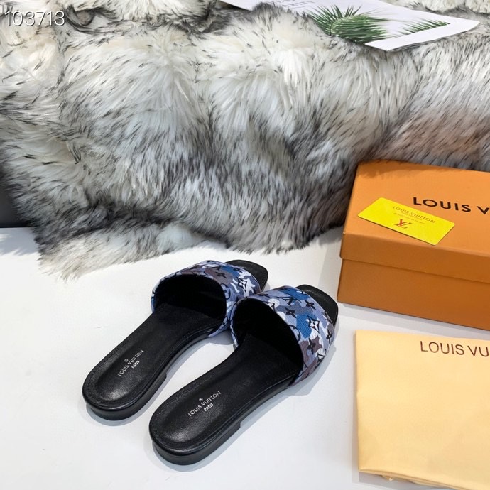 LV $53 gallery