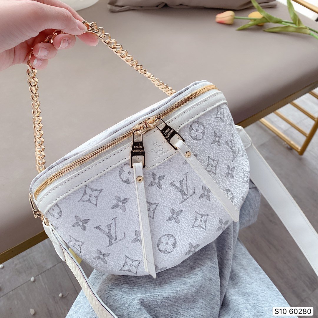 LV $53 gallery