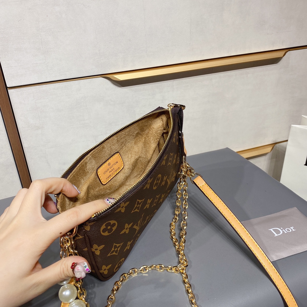 LV $54 gallery