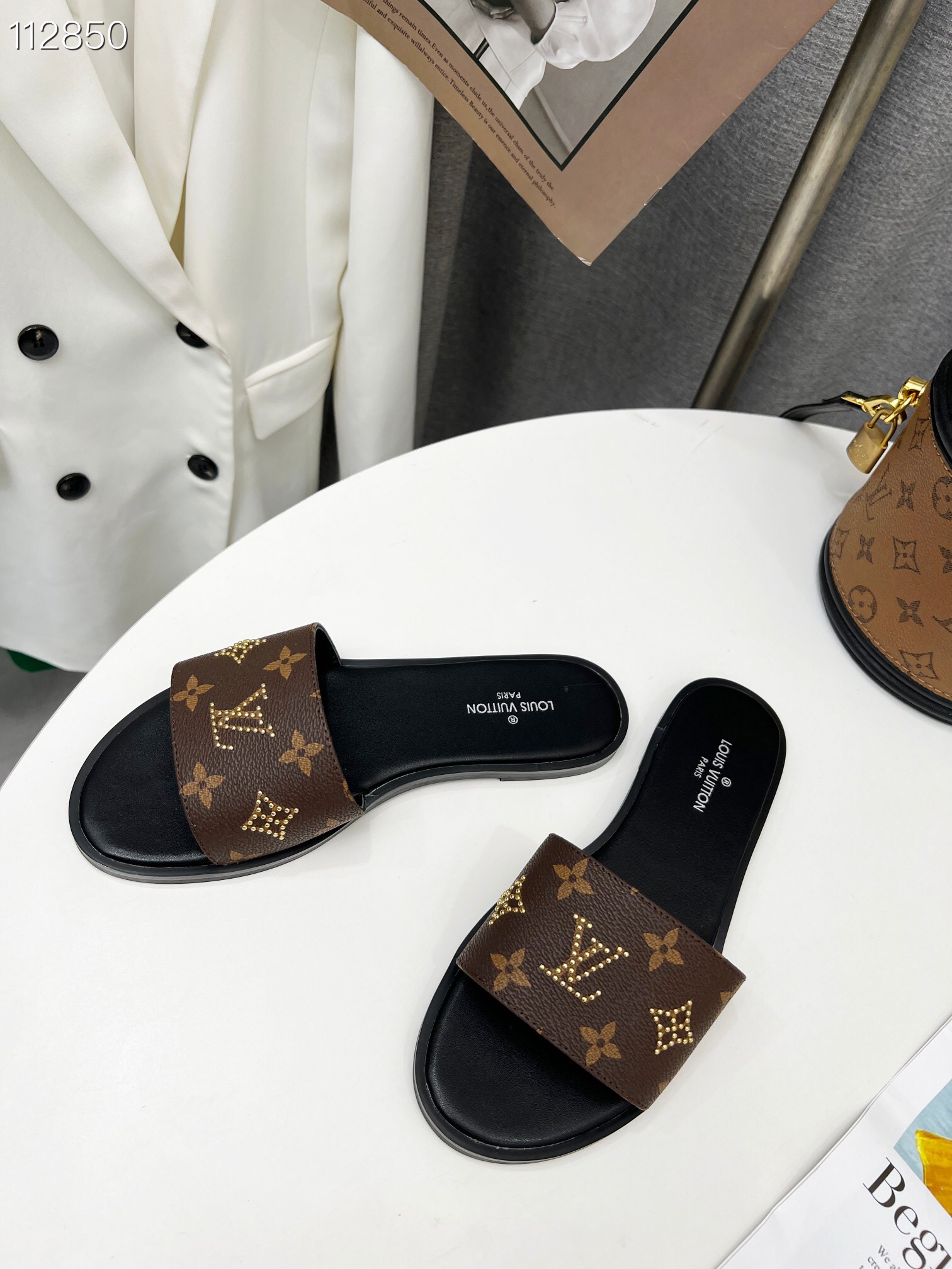 LV $54 gallery