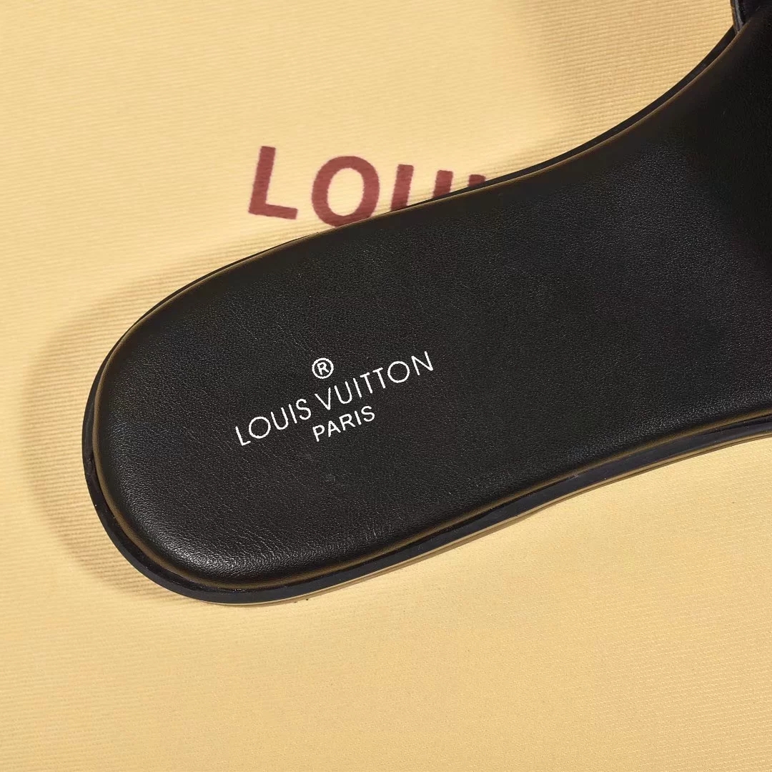 LV $54 gallery