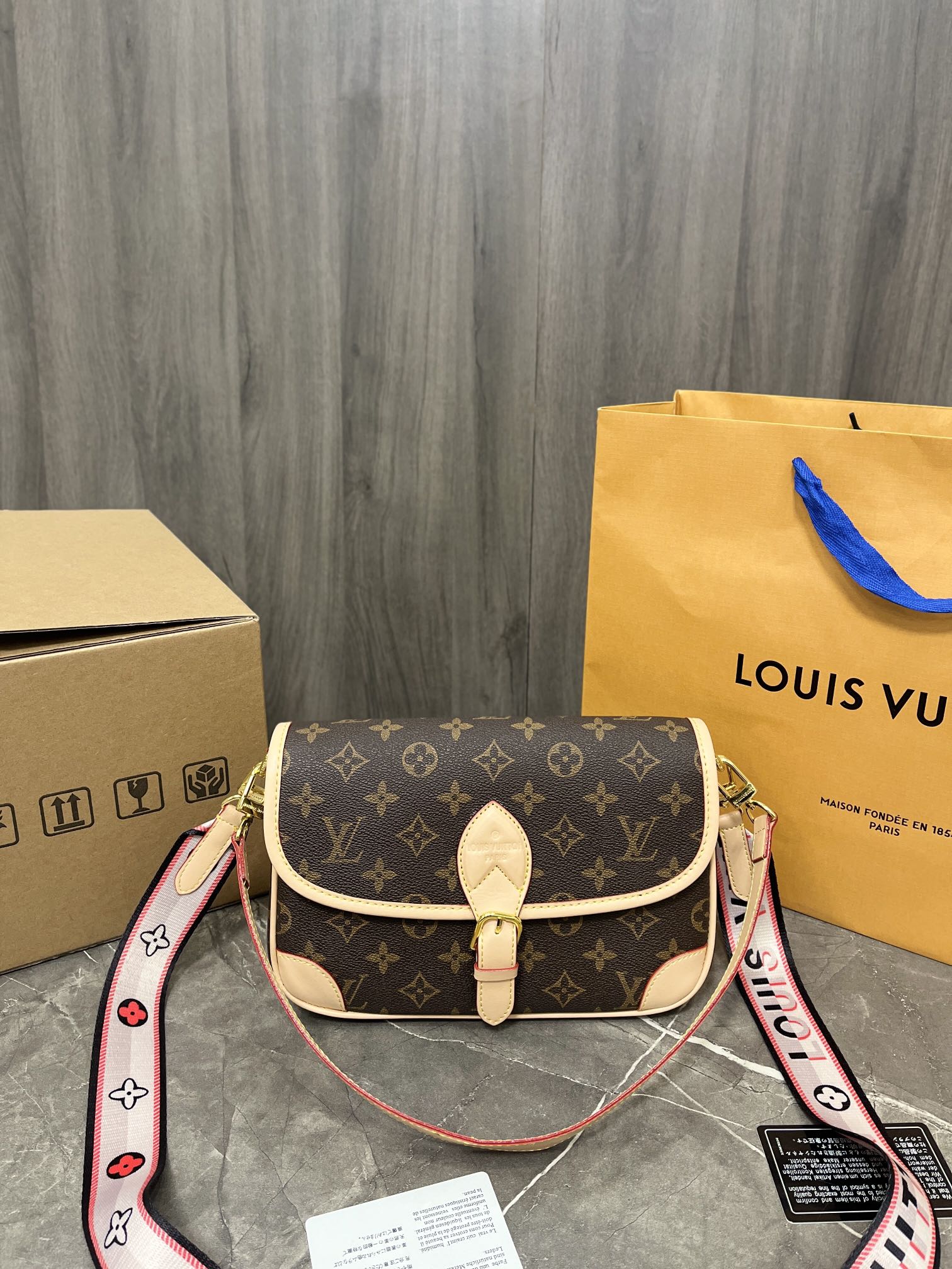 LV $55 gallery