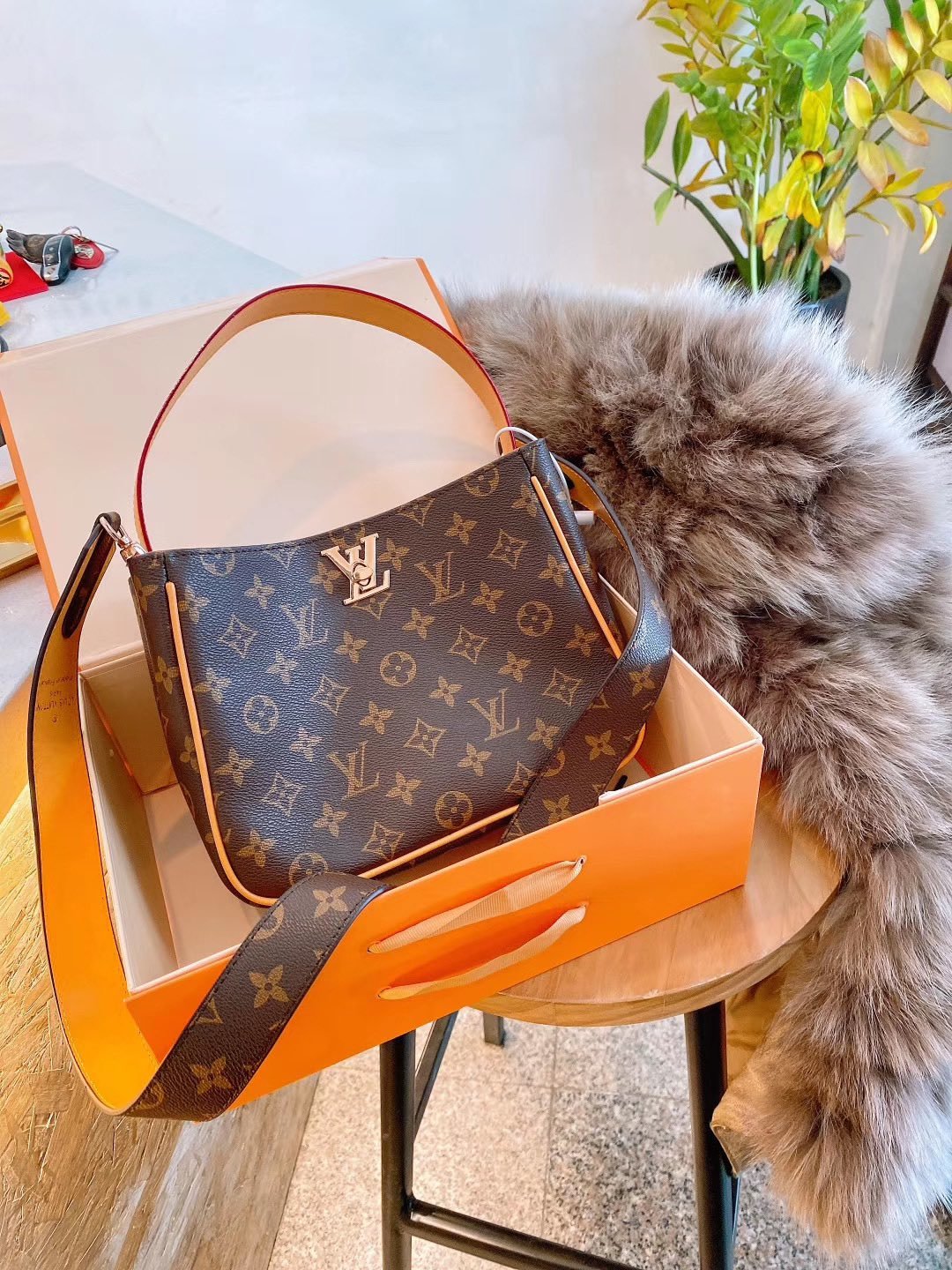 LV $56 gallery