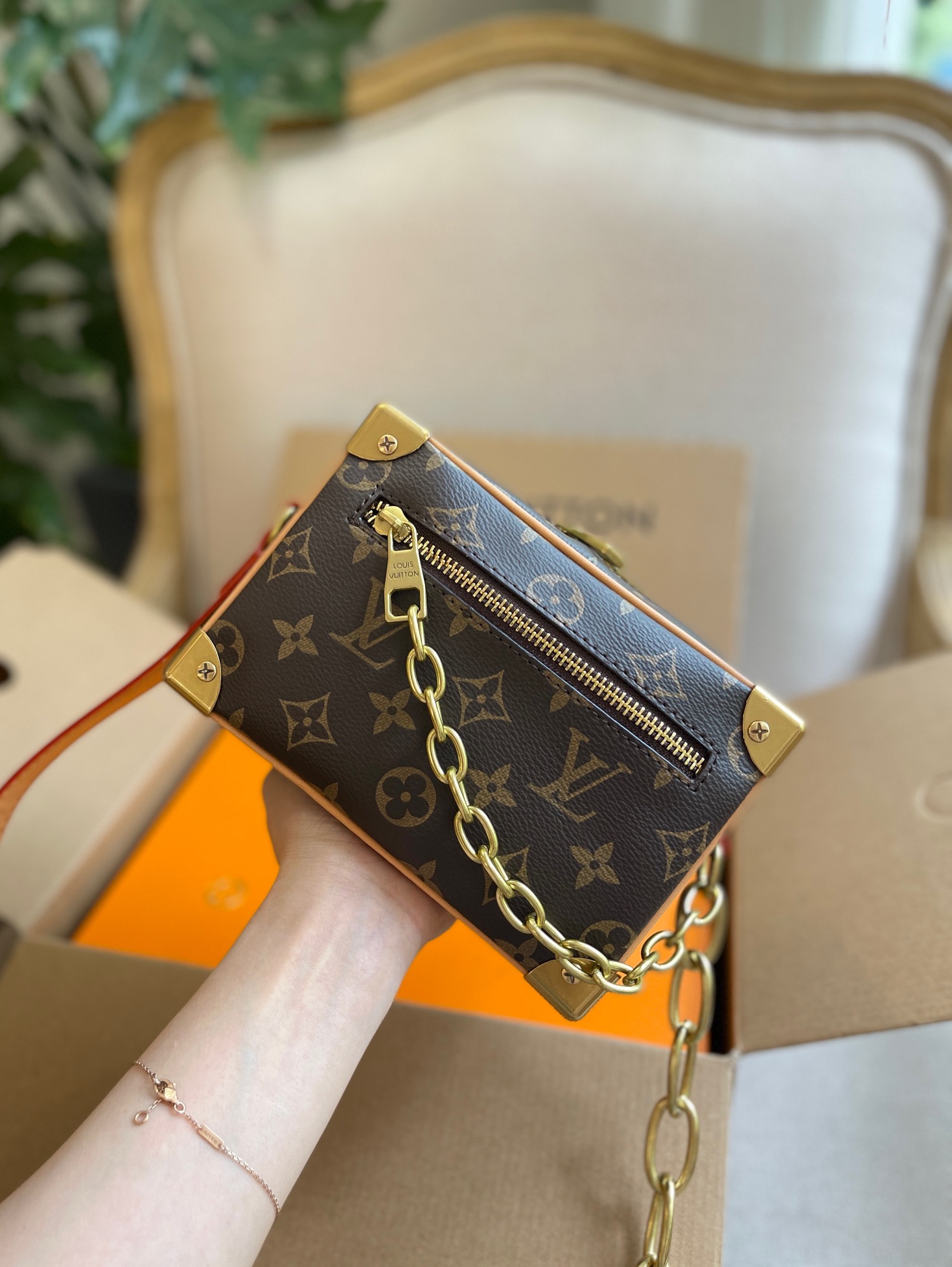 LV $56 gallery