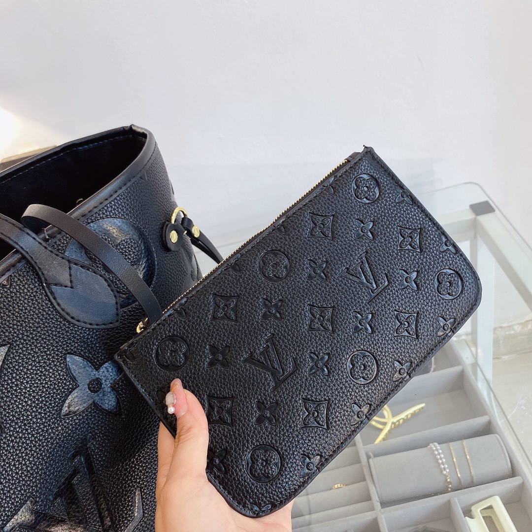 LV $58 gallery