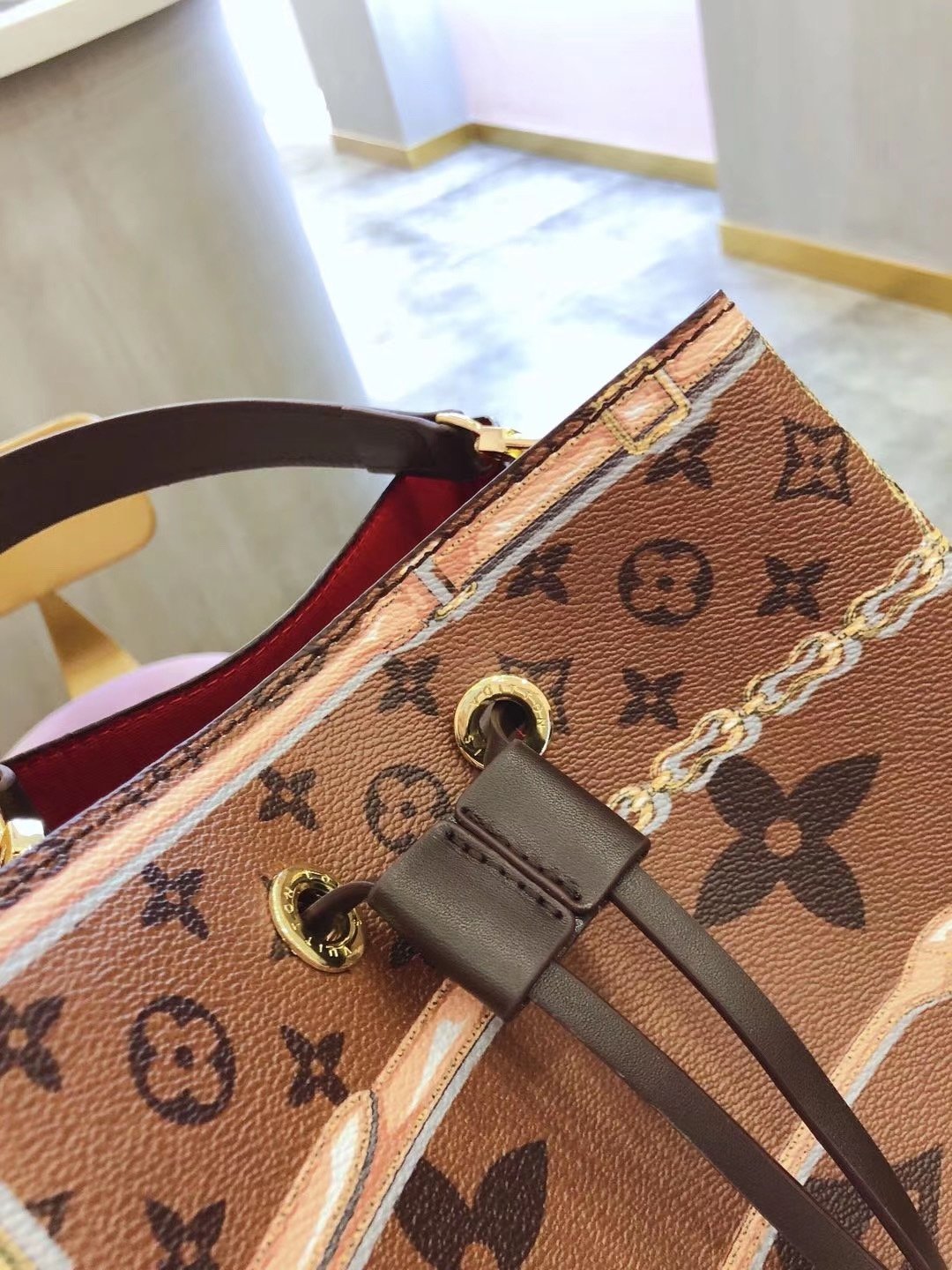 LV $59 gallery