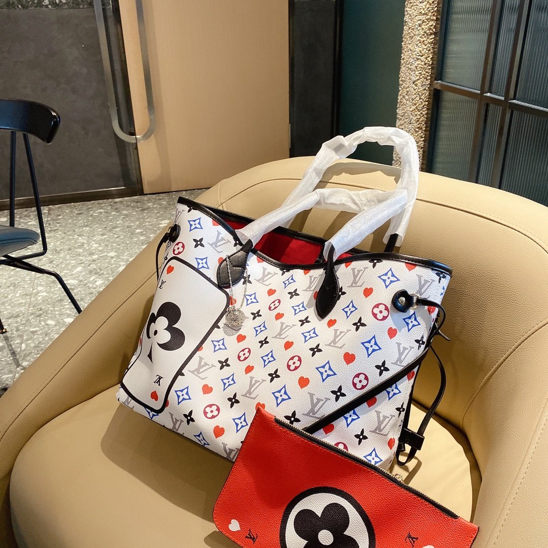 LV $60 gallery