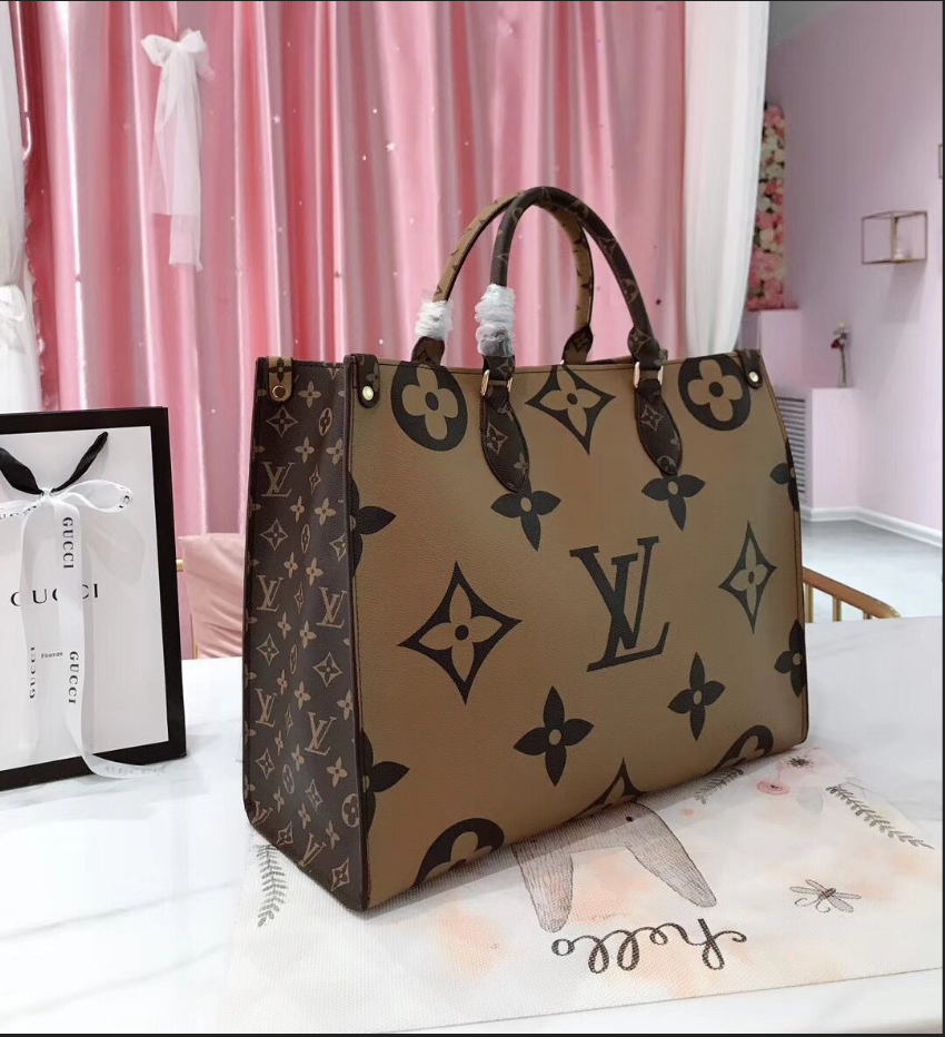 LV $60 gallery