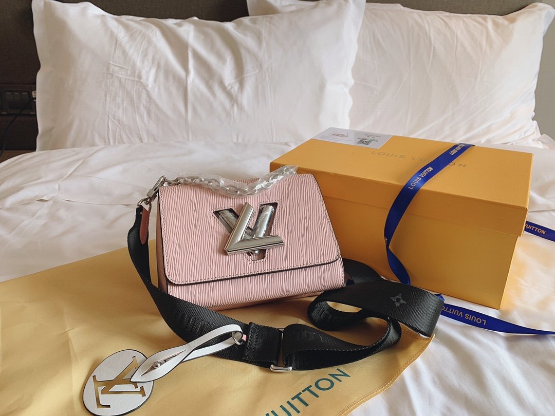 LV $60 gallery