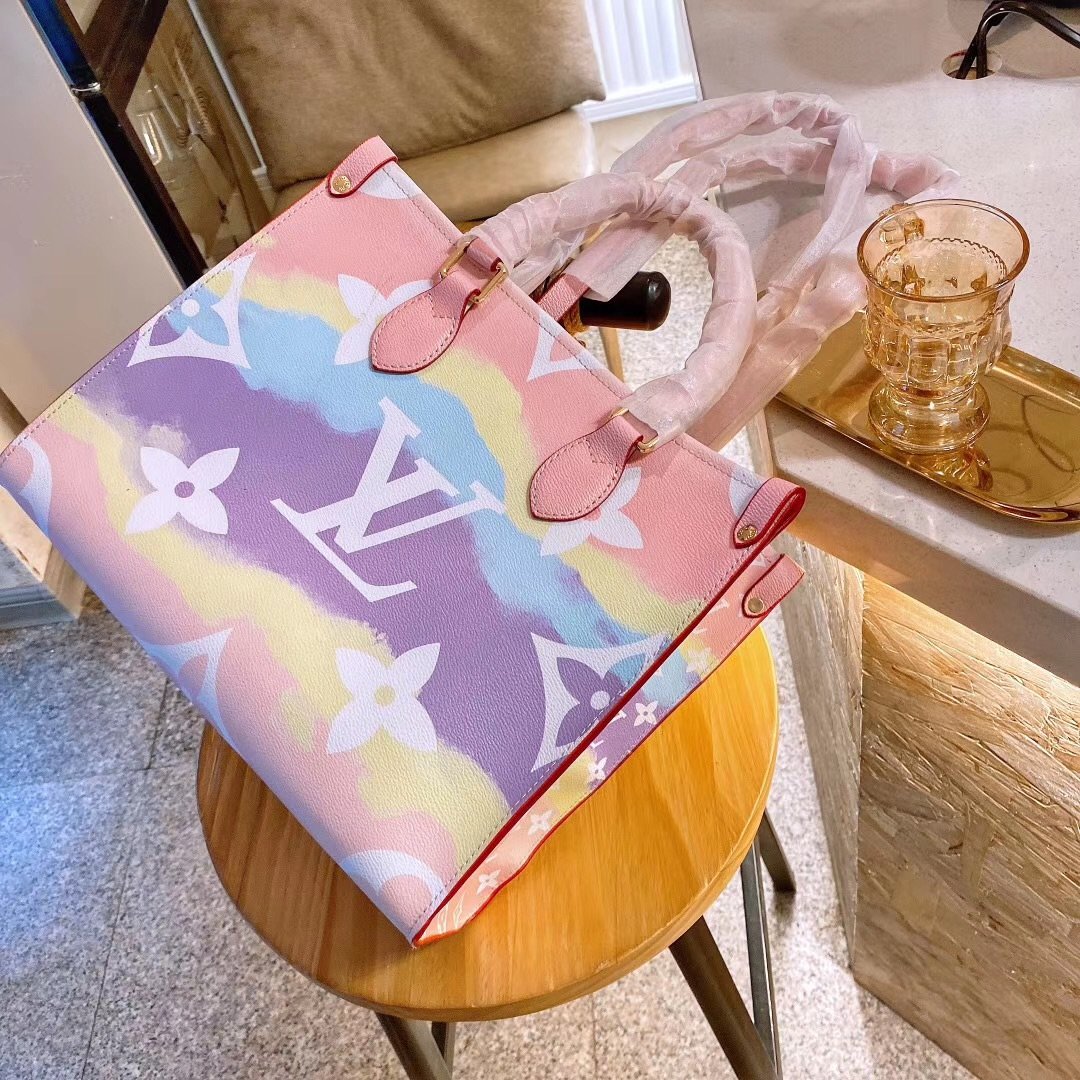 LV $60 gallery