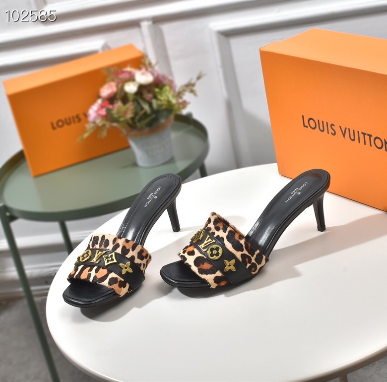 LV $60 gallery