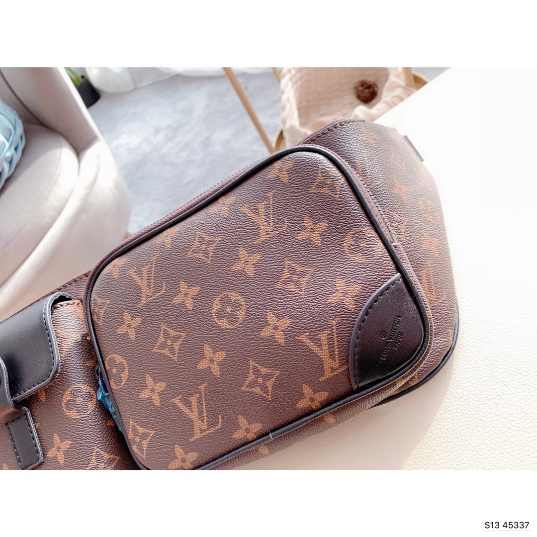 LV $61 gallery