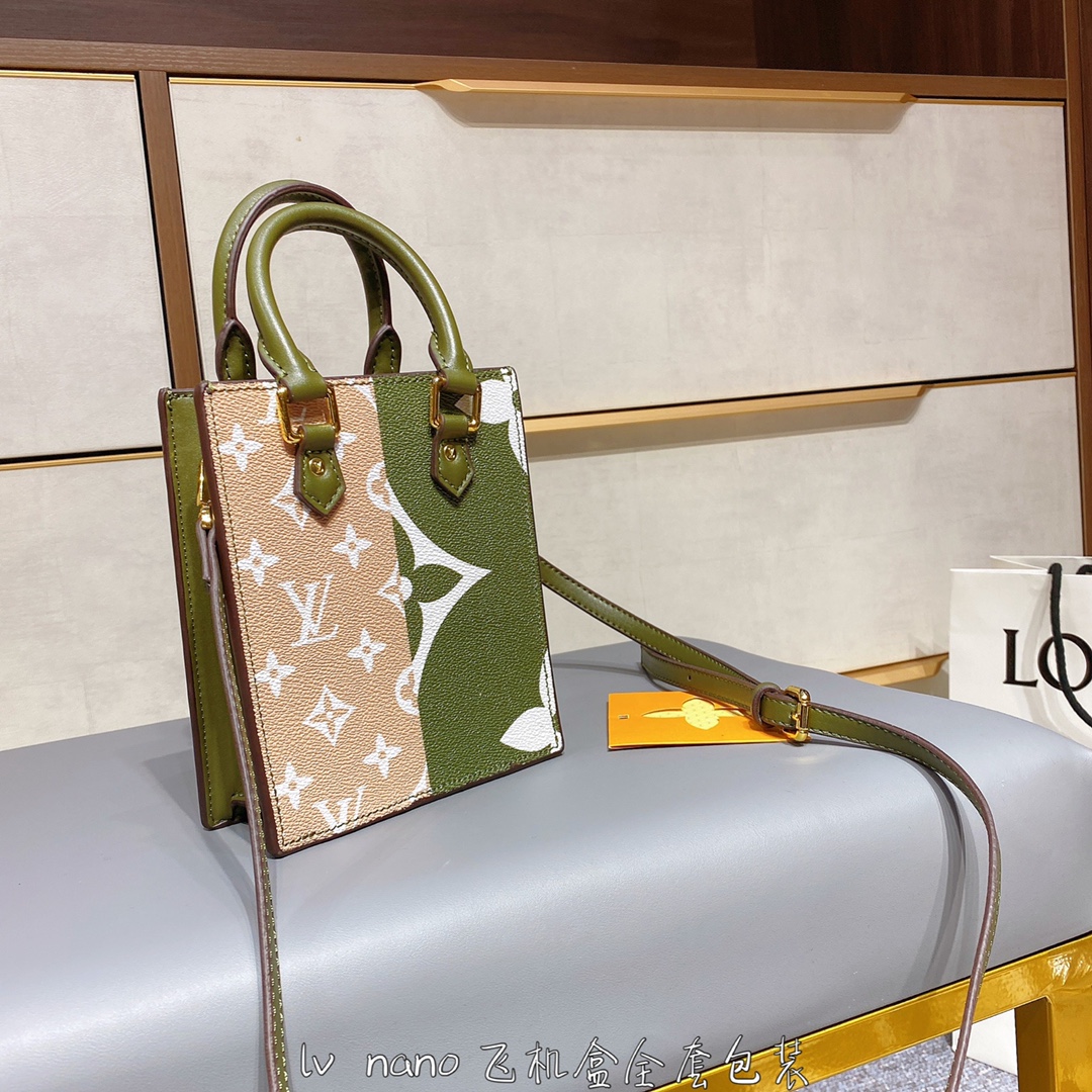 LV $62 gallery