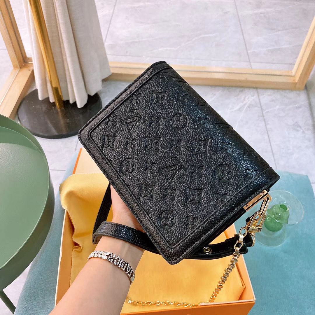 LV $62 gallery