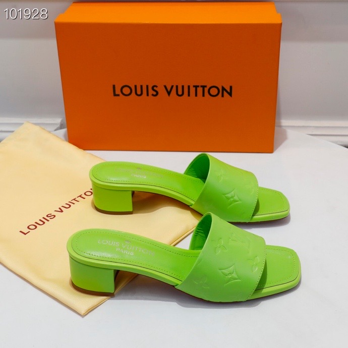 LV $62 gallery