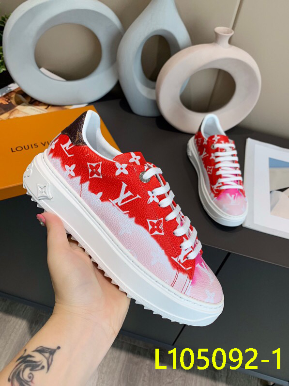 LV $62 gallery