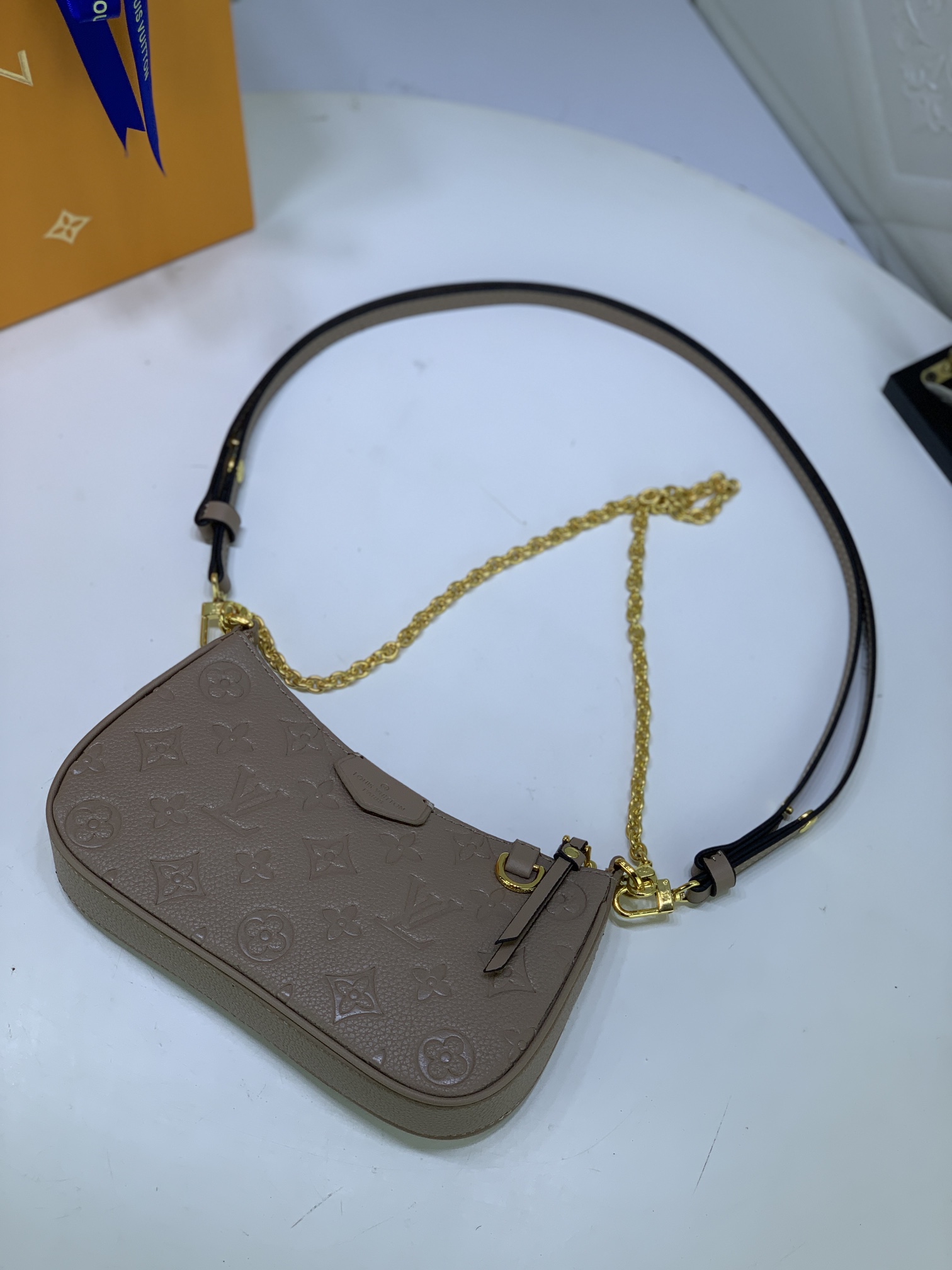 LV $62 gallery