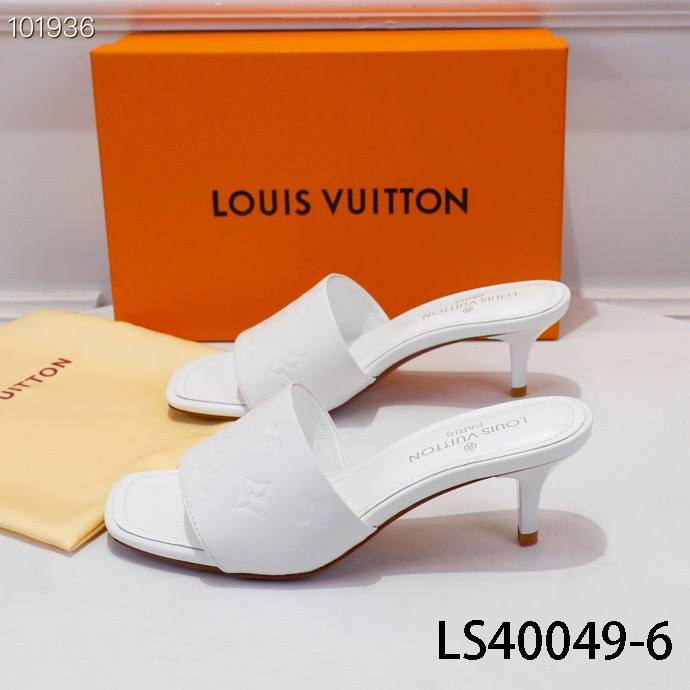 LV $62 gallery