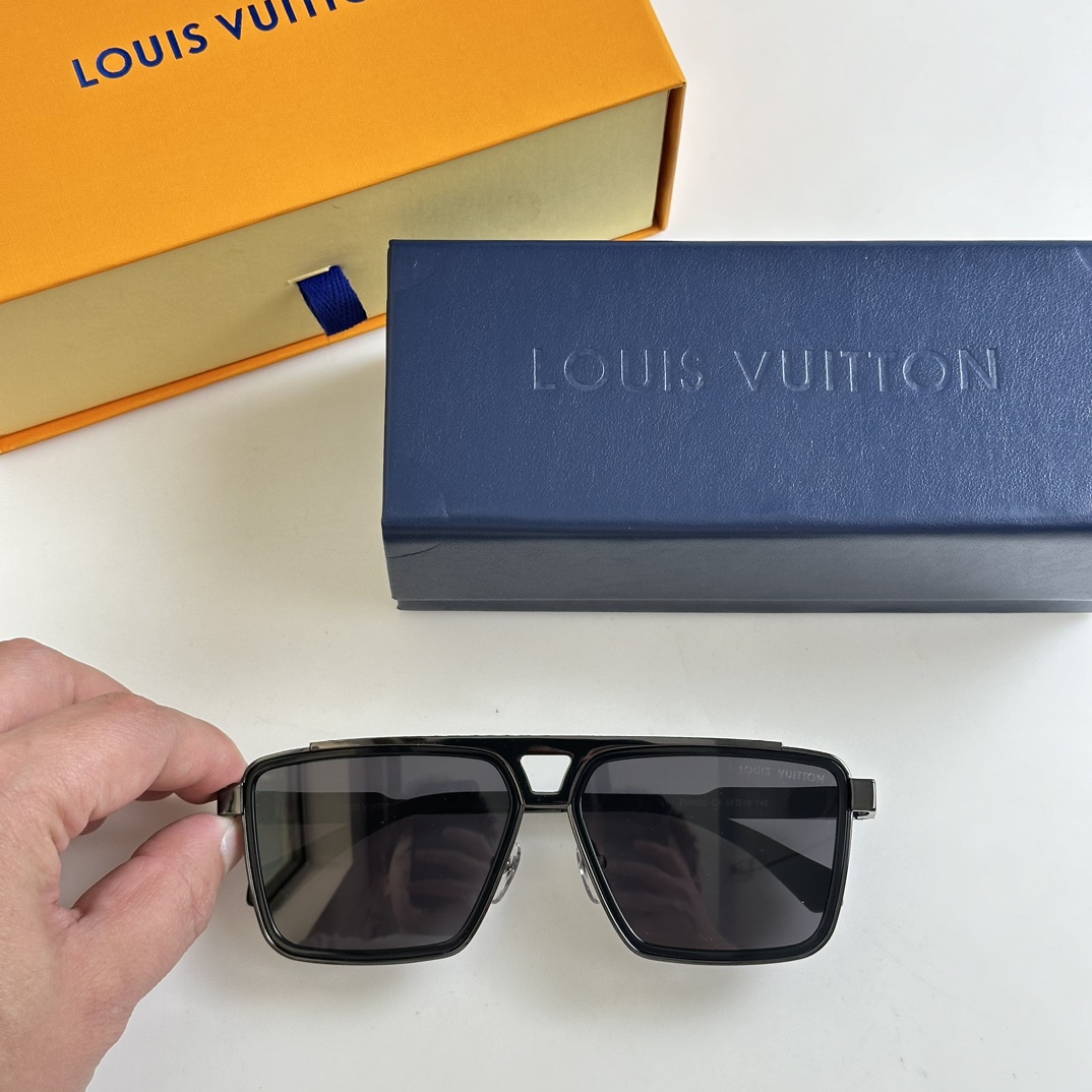 LV $62 gallery