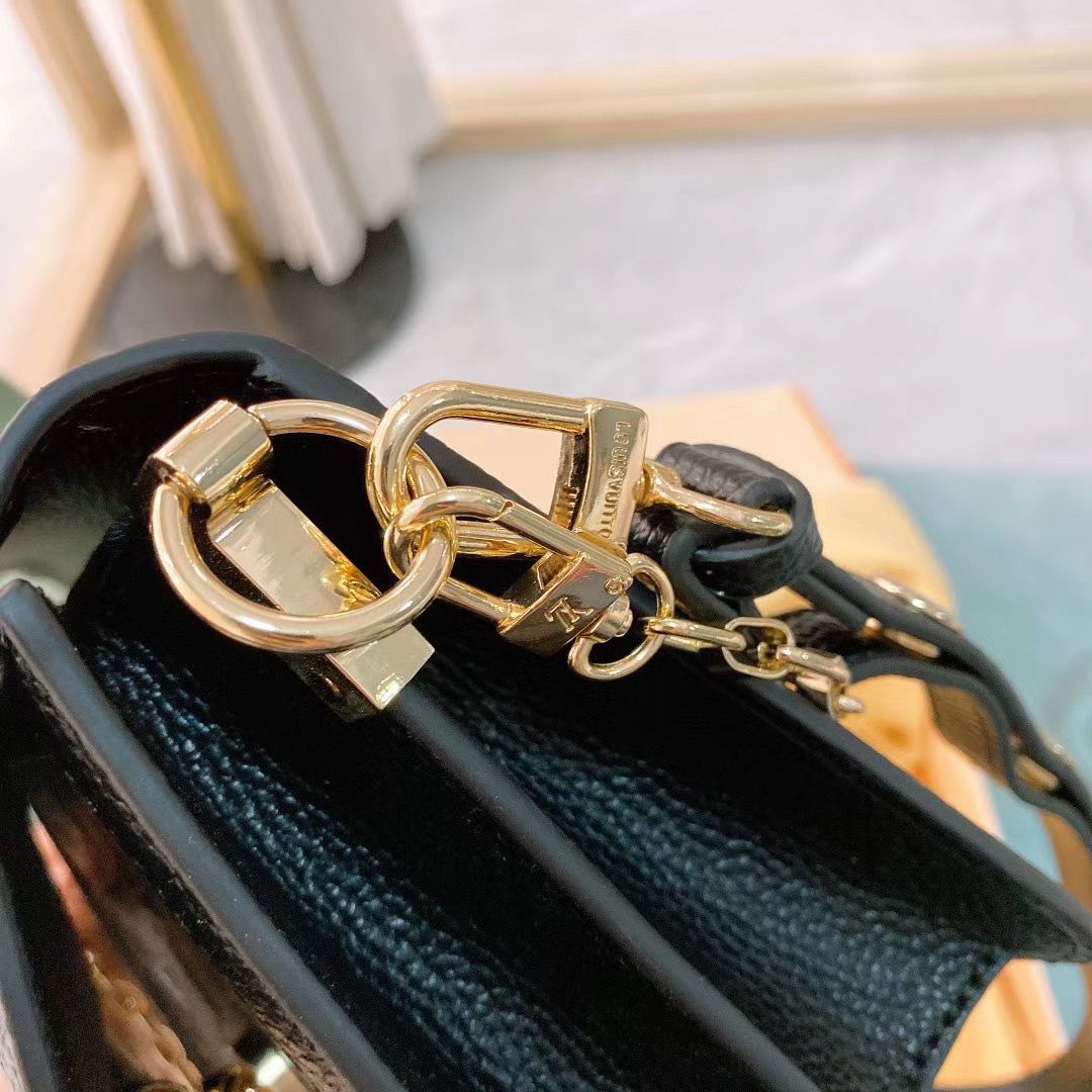 LV $62 gallery