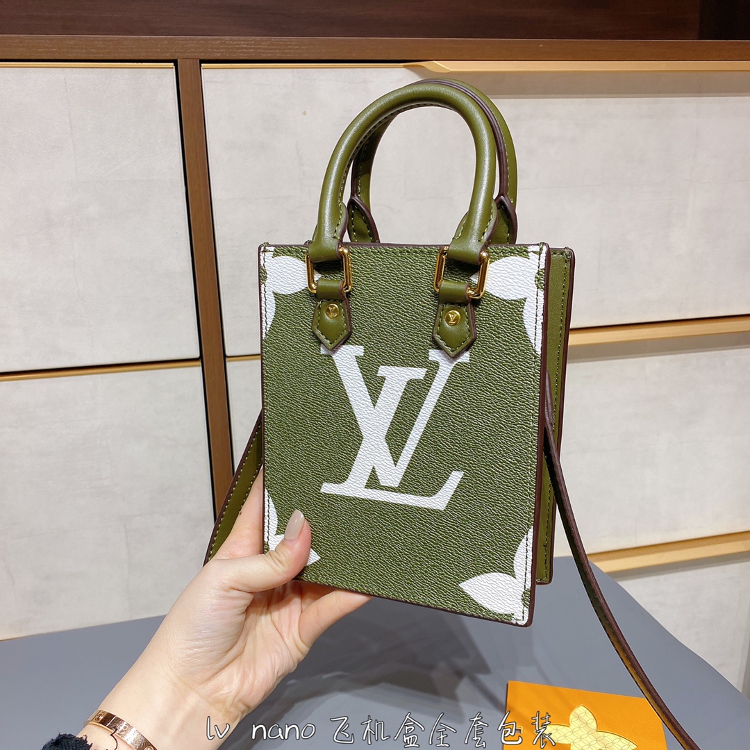 LV $62 gallery