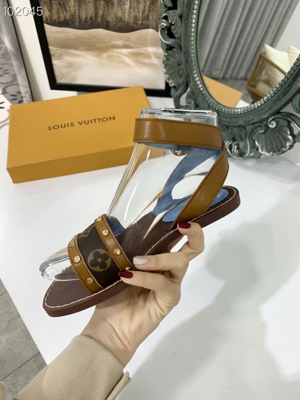 LV $63 gallery